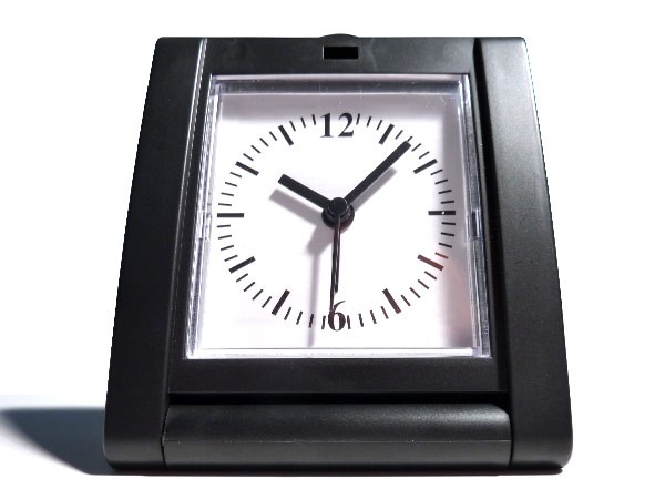 Wecker Analog Uhr m. Alarm Reisewecker klappbar Tischwecker Tischuhr Reiseuhr schwarz Modell: RW1 Wecker Analog Uhr m. Alarm Reisewecker klappbar Tischwecker Tischuhr Reiseuhr schwarz Modell: RW1